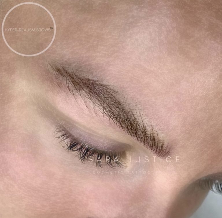 Hyper-realism Brows- undetectable makeup